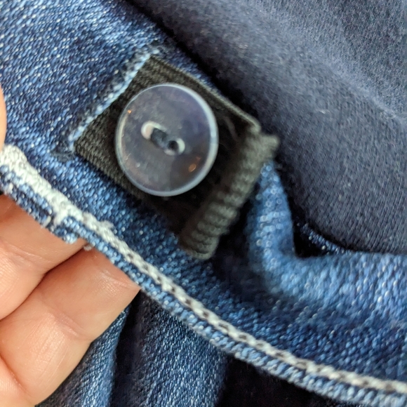 EUC Three Seasons Embellished Adjustable Waist Maternity Jeans Size L - Picture 8 of 12